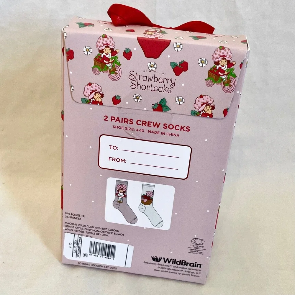 Strawberry Shortcake 2 Pair Crew Socks Gift Box Set Pink Oatmeal Shoe Size 4-10